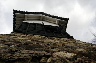 На протяжении истории у храма Инуяма был