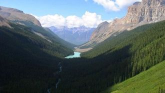 Площадь парка составляет 25 056 км². Пар