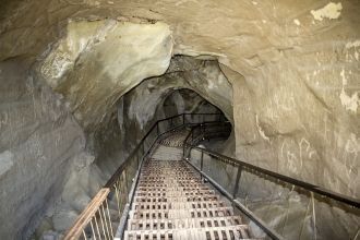 Туннель в Уплисцихе, ведущему из города 