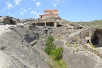 Уплисцихе удивителен свой почти 3-тысяче