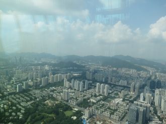 Вид на север города с небоскреба.