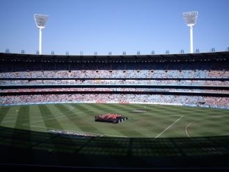 Зимой стадион является домашним стадионо