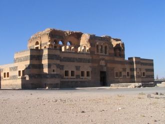 Каср-ибн-Вардан