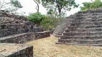 Поскольку в обнаруженных строениях не бы