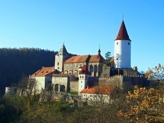 Неподалеку от замка Збирог находятся огр