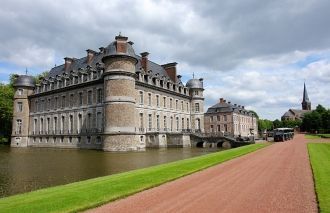 Замок Белёй