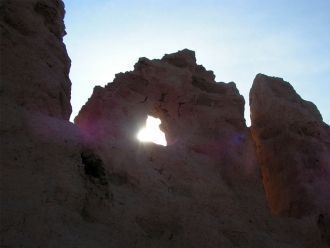 На южной и западной сторонах началось во