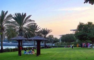 Открытый в 1994 г., парк Аль Мамзар зани