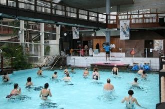 Cours fitness — фитнес зона. Здесь распо