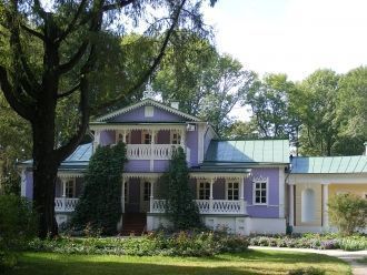 В годы гражданской войны и смуты усадьба