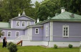 В судьбе музея в разное время принимали 