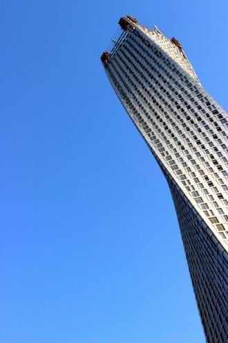 Строительство здания возобновилось в июл