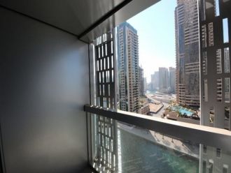 Башня отличается не только оригинальным 