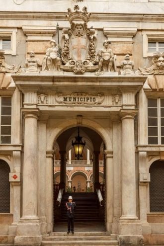 В настоящее время в генуэзских дворцах р