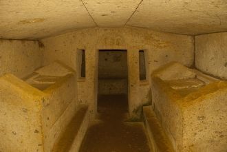 Гробница Саркофагов (Tomba dei Letti a S