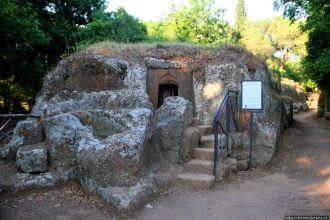 Гробница Касетта (VI до н.э.). Гробница 