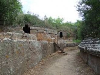 Комплекс организован в виде города с ули