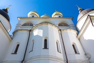 Успенский собор. Храм строили итальянски