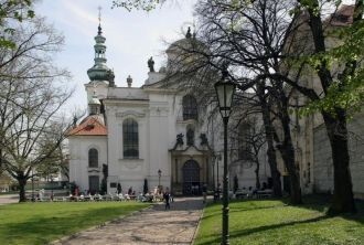 Базилика Вознесения Девы Марии. католиче