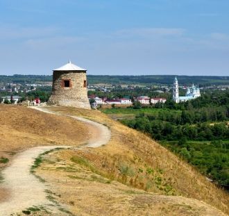 По легенеде, в башне Чертова городища жи
