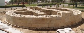 О самих древних людях больше информации 