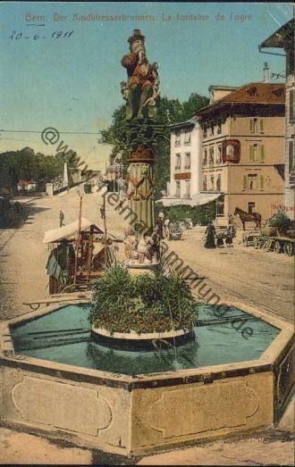 Фонтан Пожиратель Детей на старой открыт