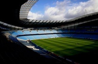 В 2005 году на «Этихад Стэдиум» прошел м