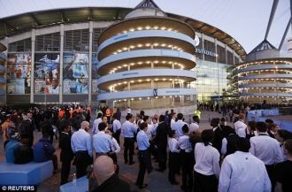 Первый вид стадиона был другим, нежели, 