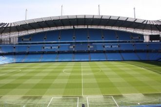 Стадион «Этихад Стэдиум» является домашн