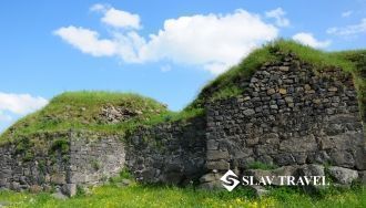 Археологи находили в Лори оружие, украше