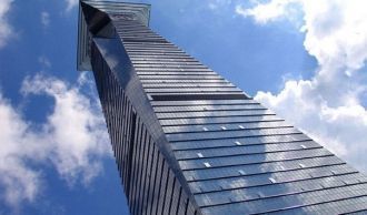 Здание выдержано в  постмодернистском ст