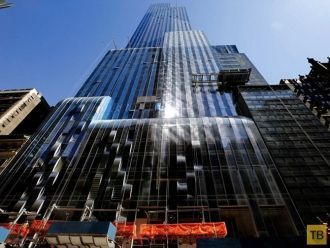 90-этажный, 306-метровый небоскреб One57