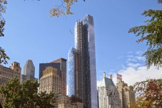 Застройщик Гэри Барнетт рассказал, что с