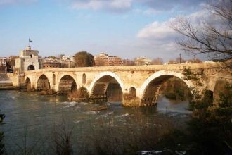 Мульвиев мост - самый северный римский м