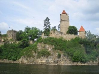 В 1978 году Звиков перешел под покровите