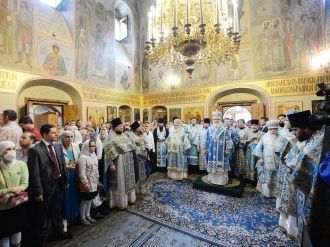 Служба в Казанском соборе. Казанский соб