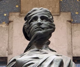 Генуэзские надгробия неизменно вдохновля