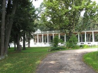 Самый известный из владельцев усадьбы, П