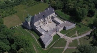 Однако Подгорецкий замок вновь быстро ме