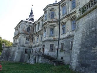 Западное крыло предназначалось для общес