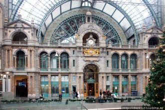 Центральный вокзал Антверпена – не прост