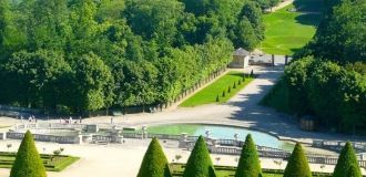 Парк Сен-Клу расположен на юге одноименн