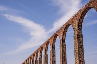 Акведук Падре Темблеке, считается архите