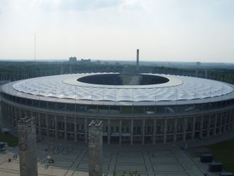 УЕФА в 2005 назвал этот архитектурный пр