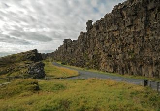 Скальный массив в Тингветлире, с которог