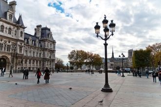 Прежнее зловещее название Площади Отель-