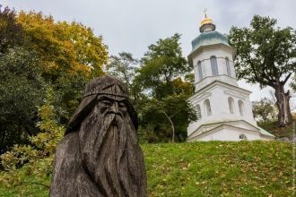 Первоначально христианский пещерный мона