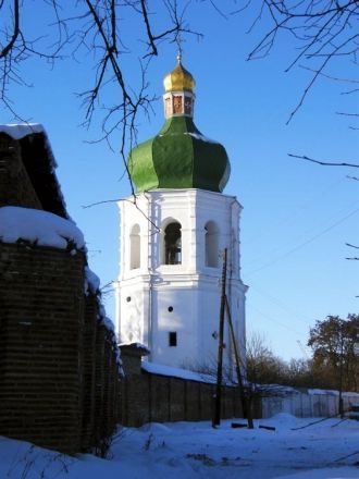 В древности монастырь был велик, богат и