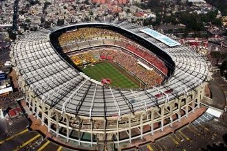 Estadio Azteca - один из крупнейших в ми