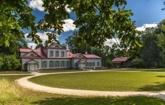 Статус музея усадьба приобрела в 1917 го